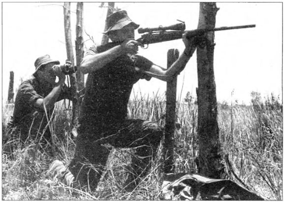 морской пехотинец с винтовкой remington-m40