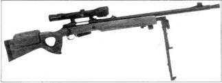 снайперская винтовка «Беретта» калибра 7,62 мм готова к стрельбе